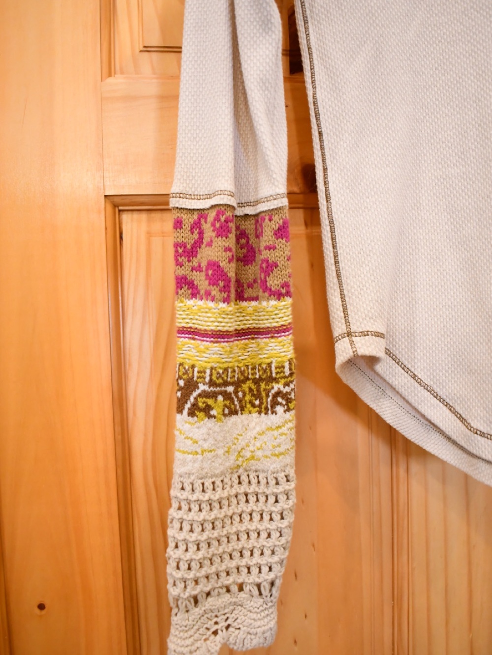 Free People In The Mix Cuff Long Sleeve Knit Top w/ Embroidered Crochet Cuffs M - Picture 4 of 12